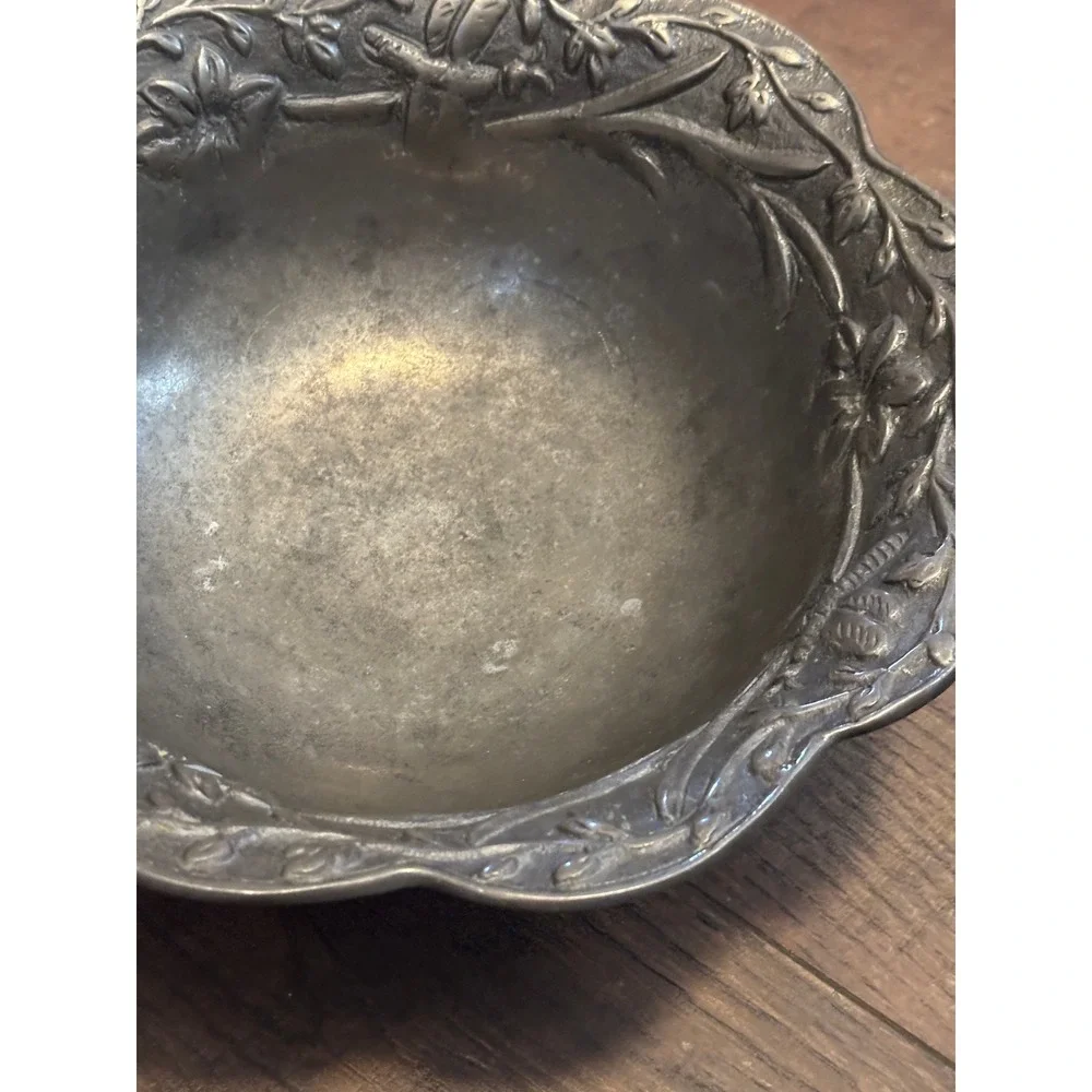 Vintage Embossed Floral Scalloped Rim Metal Pewter Style Decorative Serving Bowl